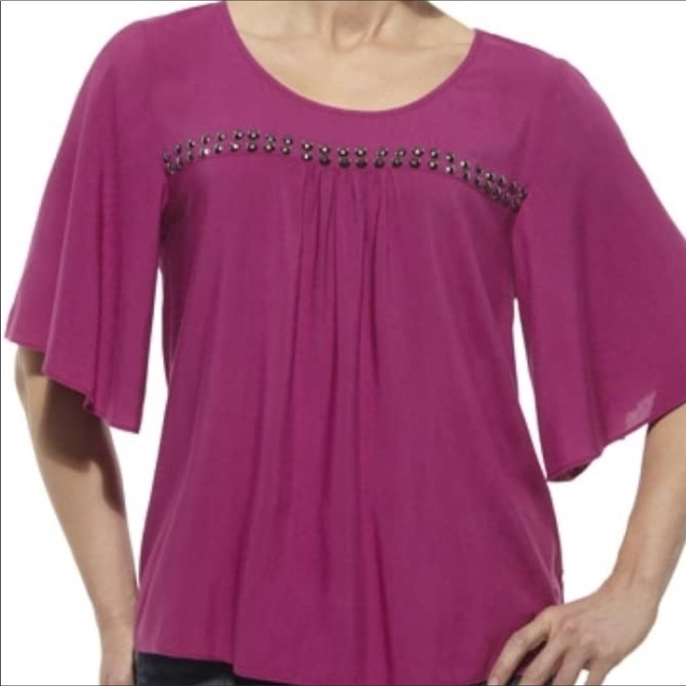 Ariat deep rose blouse with metal detail Size Small